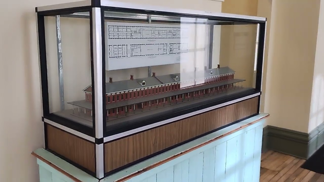 1800s 🇨🇦Railway Station, 