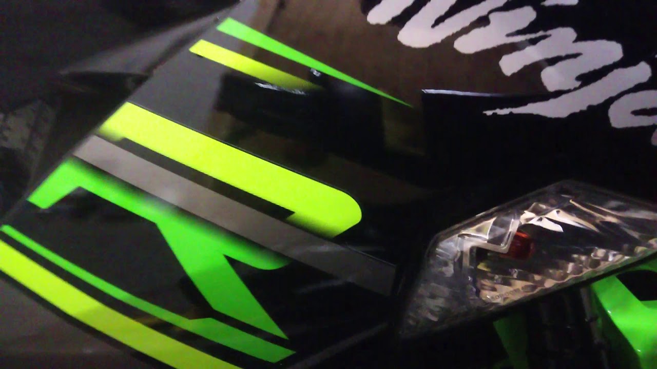 ZX-6R 19 サイドカウル 取り方 - YouTube