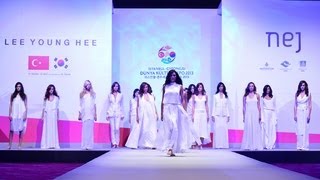 Türki̇ye -- Kore Moda Şovda Nej Ve Young Hee Lee Defi̇lesi̇ Nefes Kesti̇...