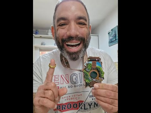 היא הגיעה, היקירה! האחת שתשלוט בכולן!