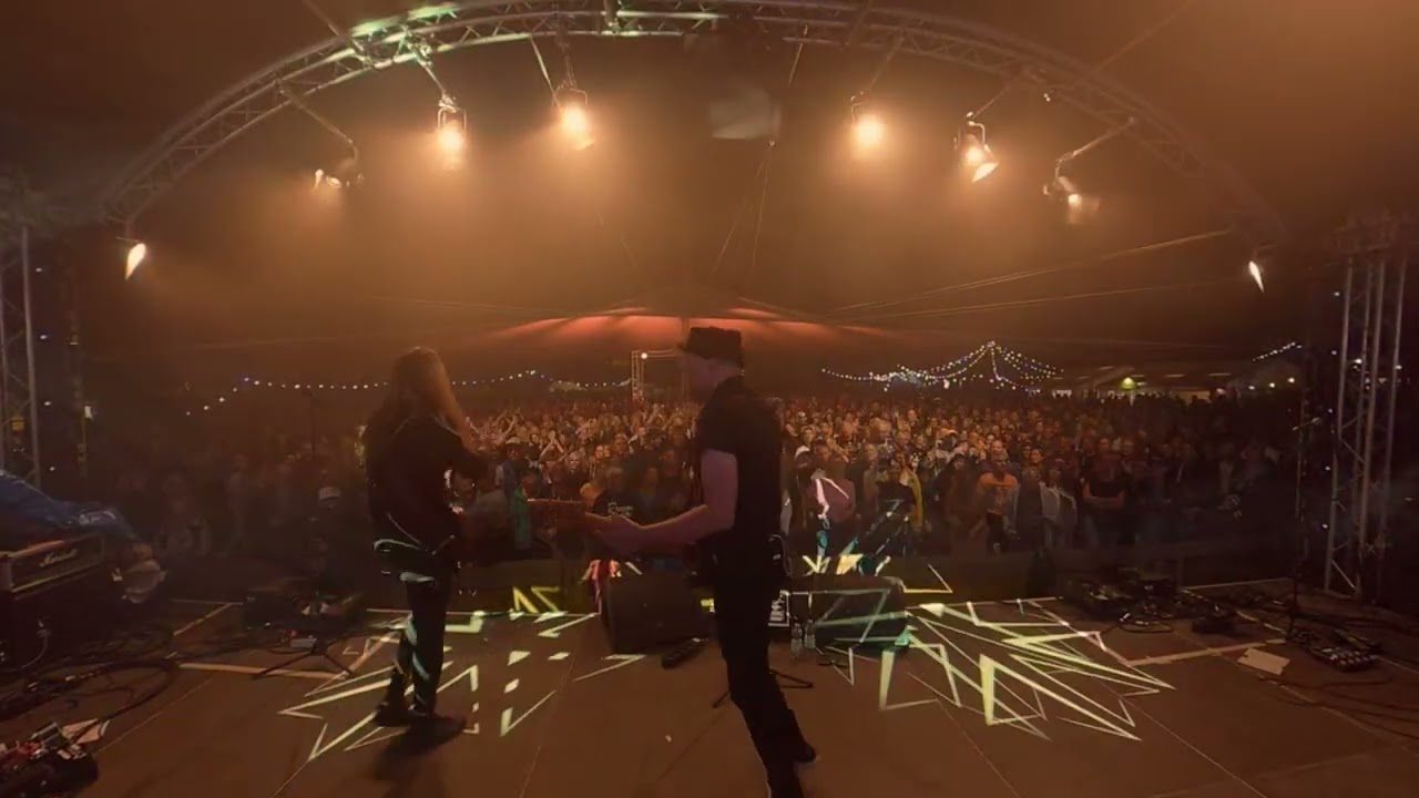 Rockheroes - Enter Sandman Live am Goldgelb Festival 2026 - Stage View