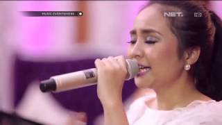 Gita Gutawa - Parasit (Live at Music Everywhere) **