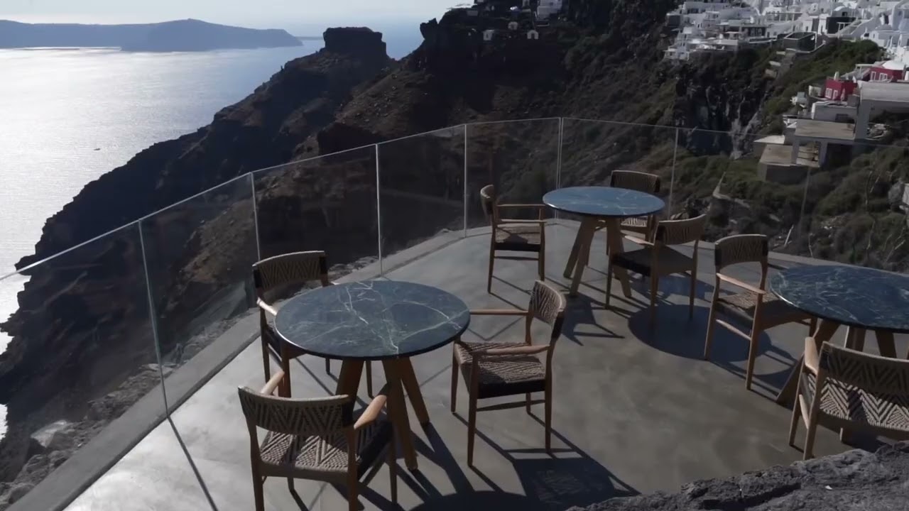 A new chapter begins. 180° Sunset Bar now shines in Santorini.