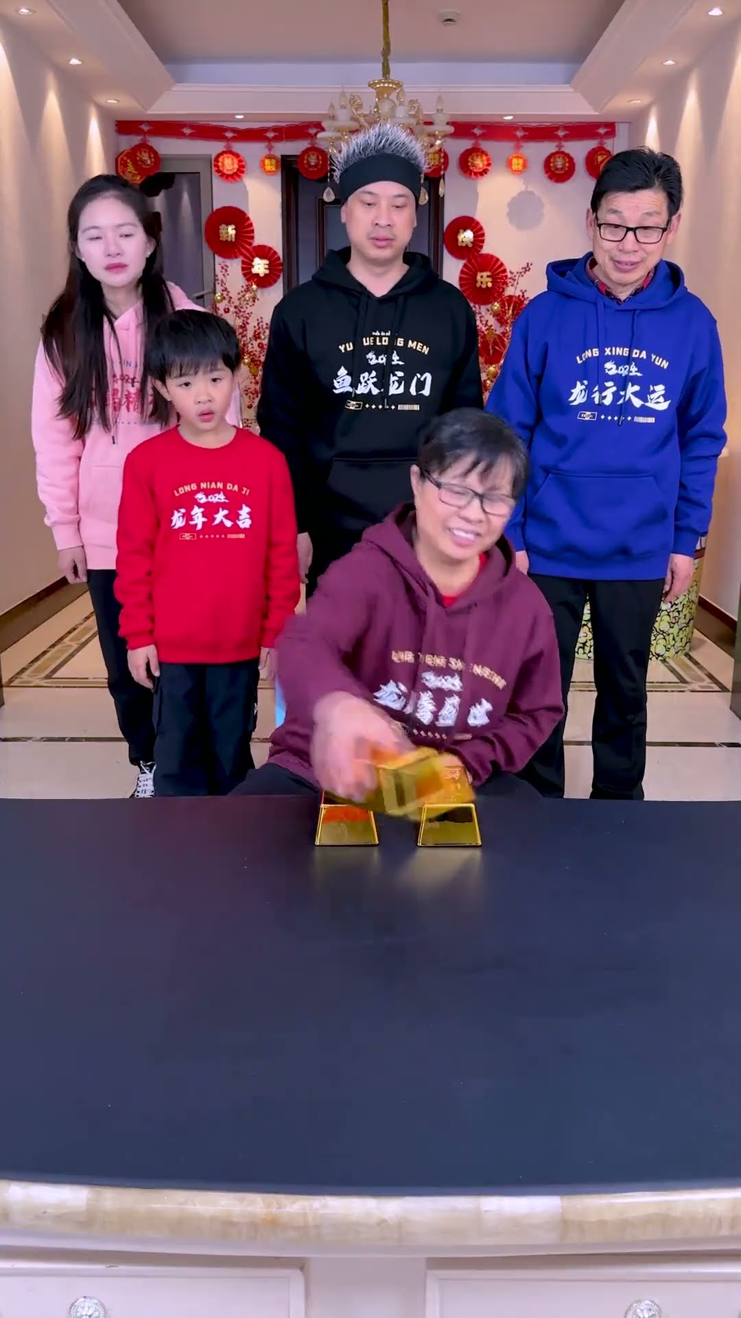 Gold Brick Blind Box! Get Money Challenge!#Funnyfamily#Partygames#Shorts#Challenge