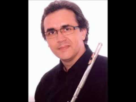 Enya (Caribbean Blue) - flautista Renato Correa