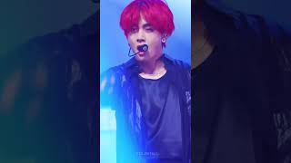 Шикарный Тэхён, самый невероятный айдол... #taehyung  #bts  #army