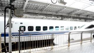 20120316　300系のぞみ329号新大阪行き　新大阪駅発車