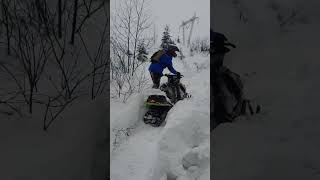 No way out #sled #backcountry #sleding #deepsnow #m8000 #powder