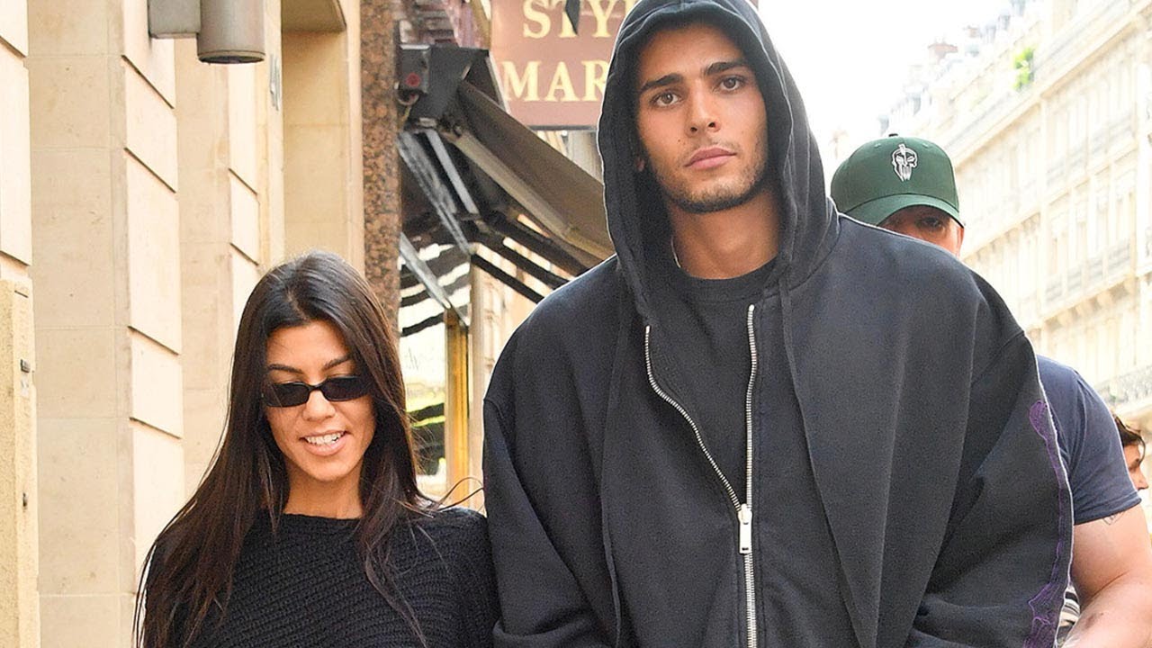 Kourtney Kardashian & Younes Bendjima Escape for Egypt Getaway! - YouTube