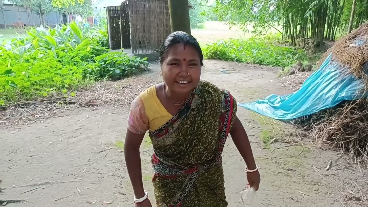 কাঁঠালের বিচি vsকু্কুরের  গু pleas subscribe  Team Lady