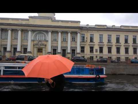 Санкт-Петербург (Saint Petersburg). Водная прогулка по каналу 