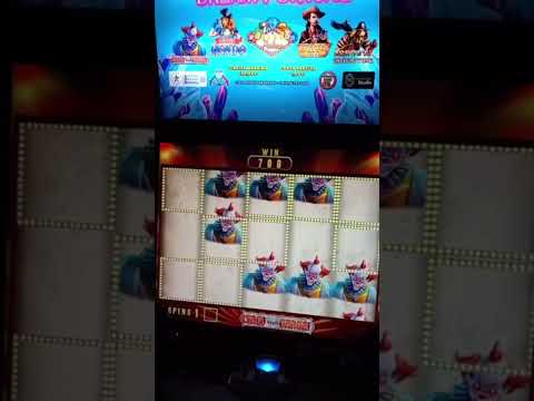 AMAZING LINE HITS ROYAL REELS SLOTS DOING IT AGAIN AT WINSTAR CASINO