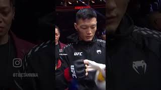 Tibetan Eagle 🦅 #sumudaerji makes his entrance!!!#ufc326 #ufc #tibetan #fightweek #tibetanfighter