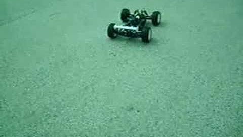 Losi 8ight-T Part 2 Tank One Break In