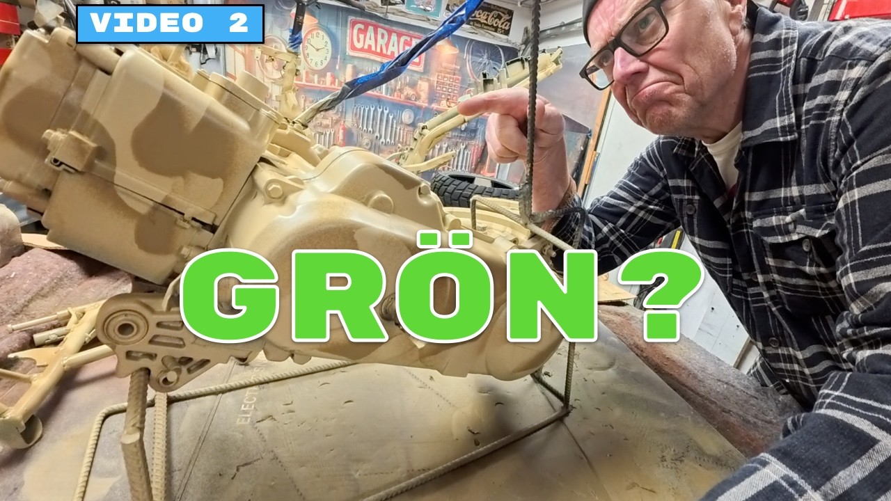 Helt Galet!🤪 Målar kåpor mm: EU-moped Bygget Del 2 av 6.