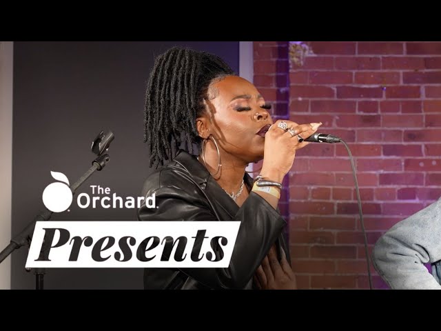 Shaé Universe | Live at The Orchard class=