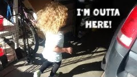 2007 Saturn Vue taillight replacement  (Kids make great helpers, until they hijack your car...)