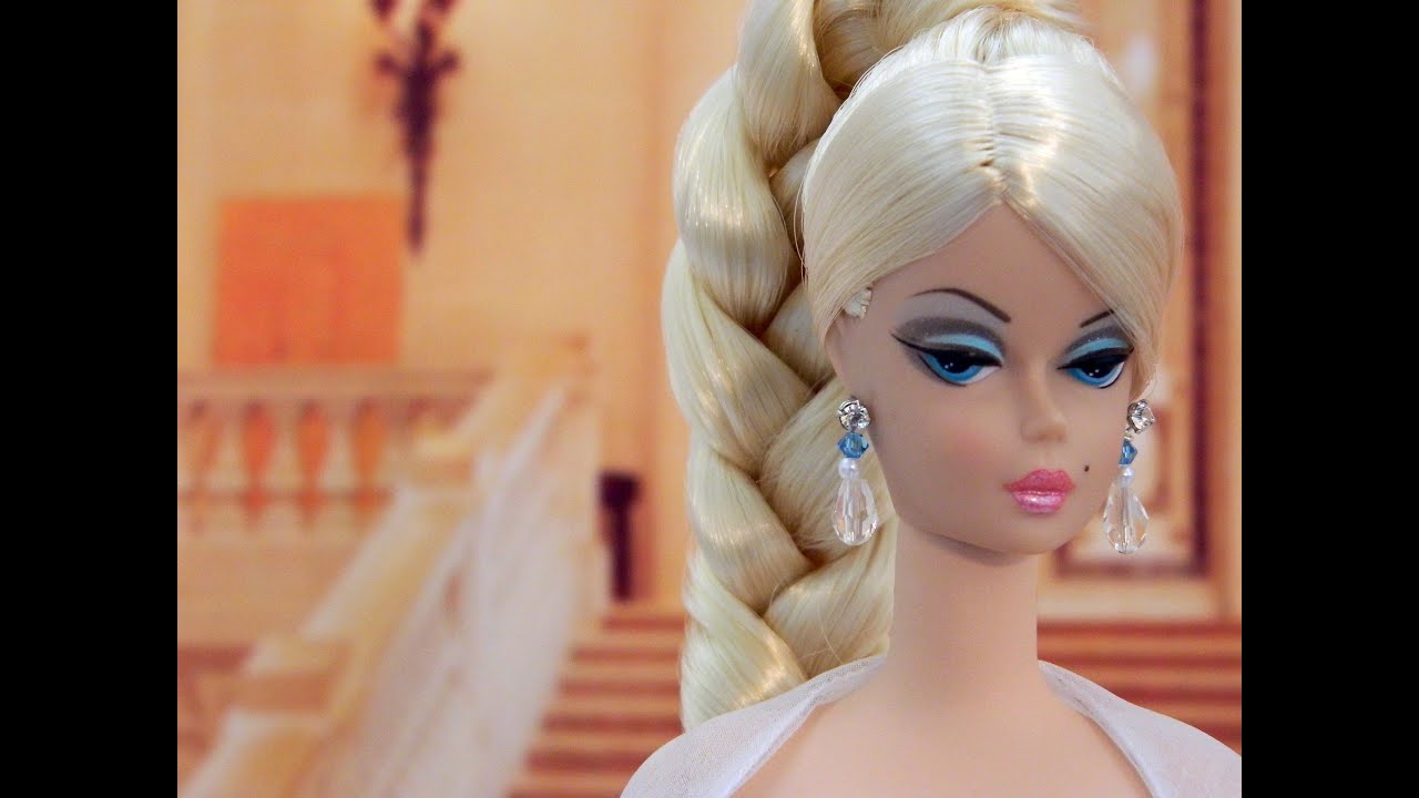 Frozen in Time~Silkstone Barbie Fashion 2016