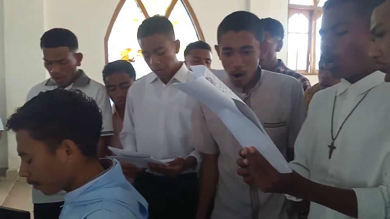 ofertório (Ami nia moris) Coro ESTVC-MM Lauala