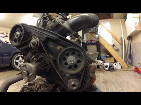 Video: Vad gör svänghjulet i en liten motor?