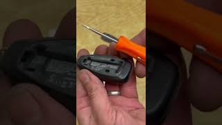 Ford remote key battery replacement #ford #keybattery #diydaly #mechanic