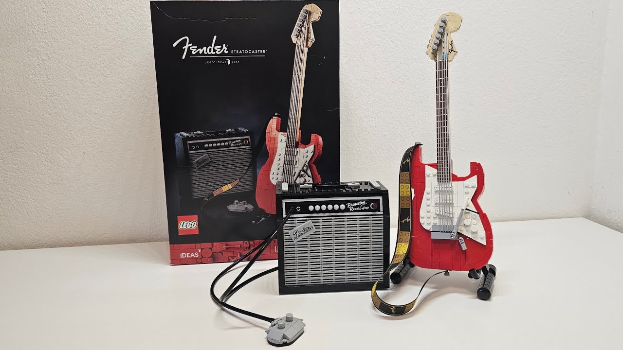 Review!LEGO IDEAS 21329 Fender Stratocaster - YouTube