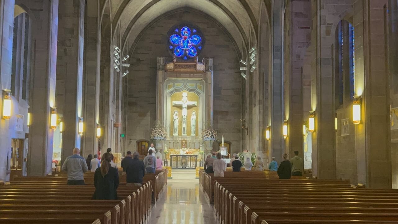 Atlanta Catholics mourn Pope Francis' passing
