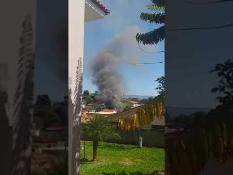 Incêndio em residência em Figueira