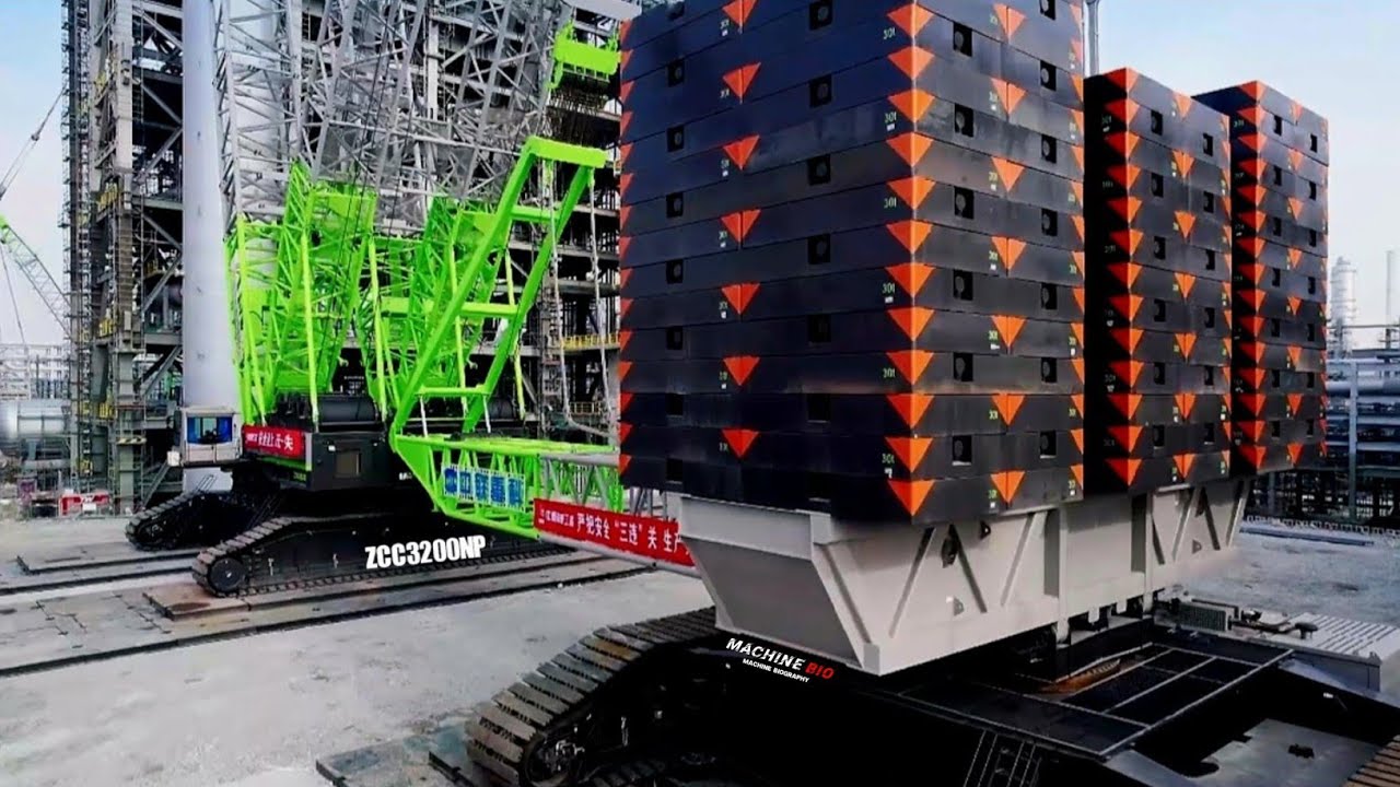 Zoomlion ZCC3200NP The First 3000 tons Domestically Produced