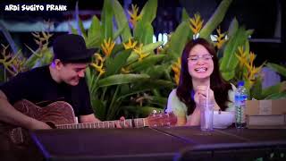 NIAT MAU NGEPRANK JADI PENGAMEN GAGAP TERNYATA MALAH BIKIN KAK NANA NYAMAN