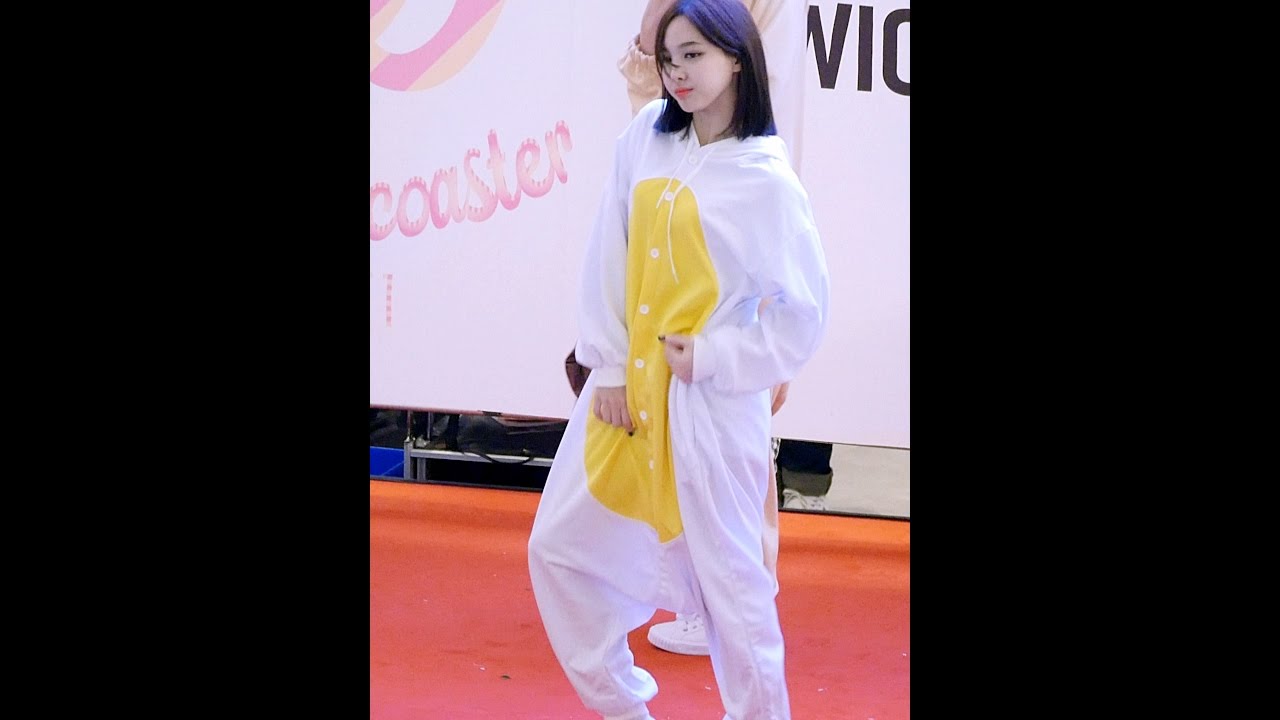 [161204] TWICE 트와이스 (NAYEON 나연) - JELLY JELLY 젤리젤리 / 동물잠옷 1위공약 (여의도 IFC몰 팬싸인회) 직캠/Fancam by PIERCE