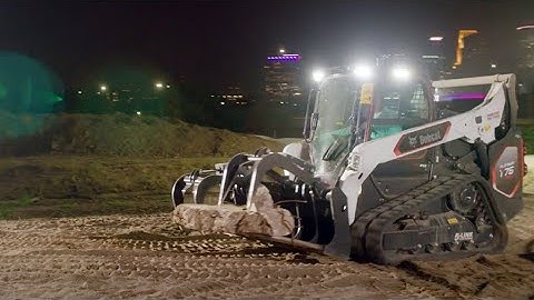 Bob-Dock Attachment System | Bobcat Platinum Loaders | Feature Highlight