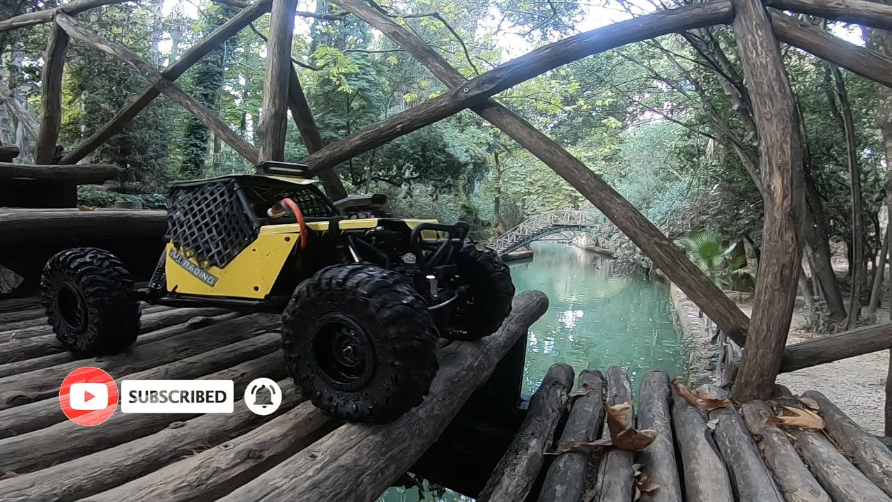 RC Car Adventure Through the Forest - Axial Wraith 2.2 Brushless VXL Velineon