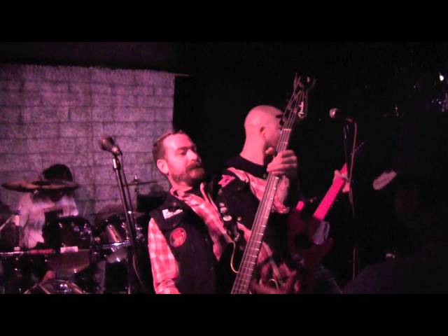 Hot Graves on October 18, 2014 at 1982, Gainesville, FL