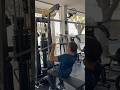 Lat pulldown