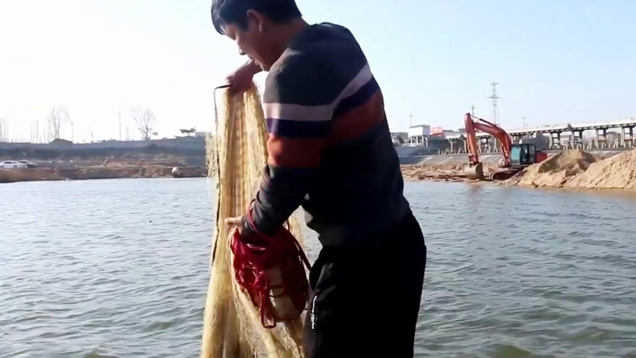Casting the net finally broke the legend - YouTube
