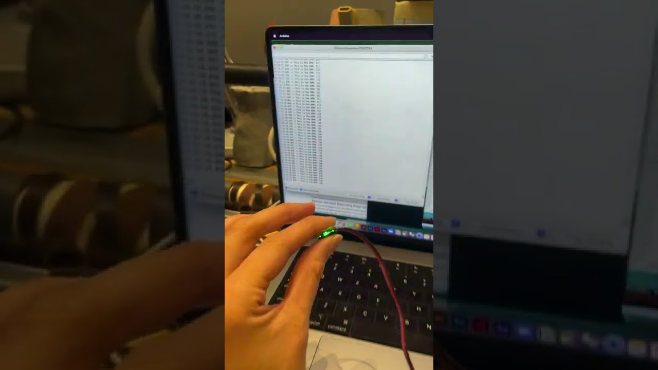 Wave Shield x Pulse Sensor combo (Arduino)