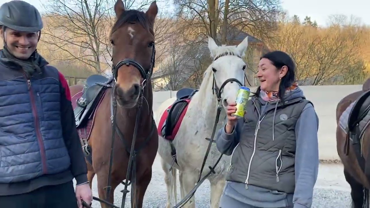 Skok do vody a skok z vody 💦 Konečně je tady den D vyjížďka 😁🏇🏇☀️