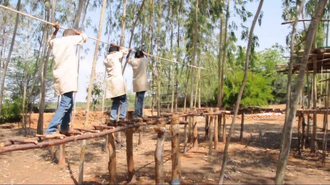 REDFIELDS SCHOOL BACKYARD WALKTHROUGH