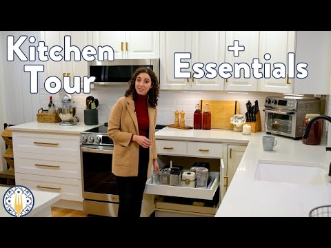 Kitchen Tour + My Top 10 Kitchen Must Haves