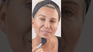Естественный контуринг для лифтинга от бренда FLOVERA