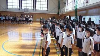 小笠北小学校全校合唱夢の世界を