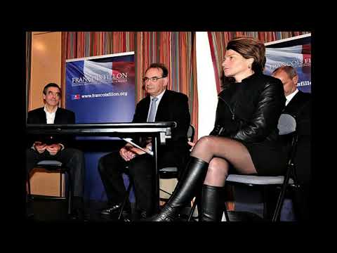 Politicienne En Bottes Et Collant