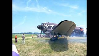 Douglas C47 Startup and Taxi 2012 Geneseo Airshow