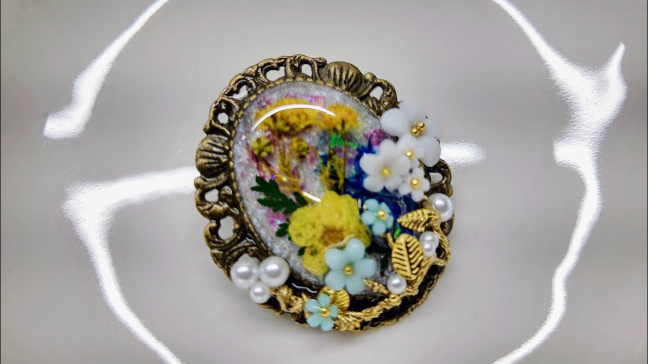 UV resin flower and pearls brooch diy YouTube