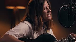 Martina Linn - Little Humans in the Night played live at byte the beats studio in Cologne 2026