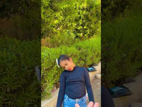 قتلها ومووت نفسوو المجنون صلوا على النبي