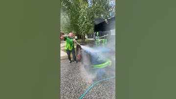 DESTROYING the Stink in this Trash Can!