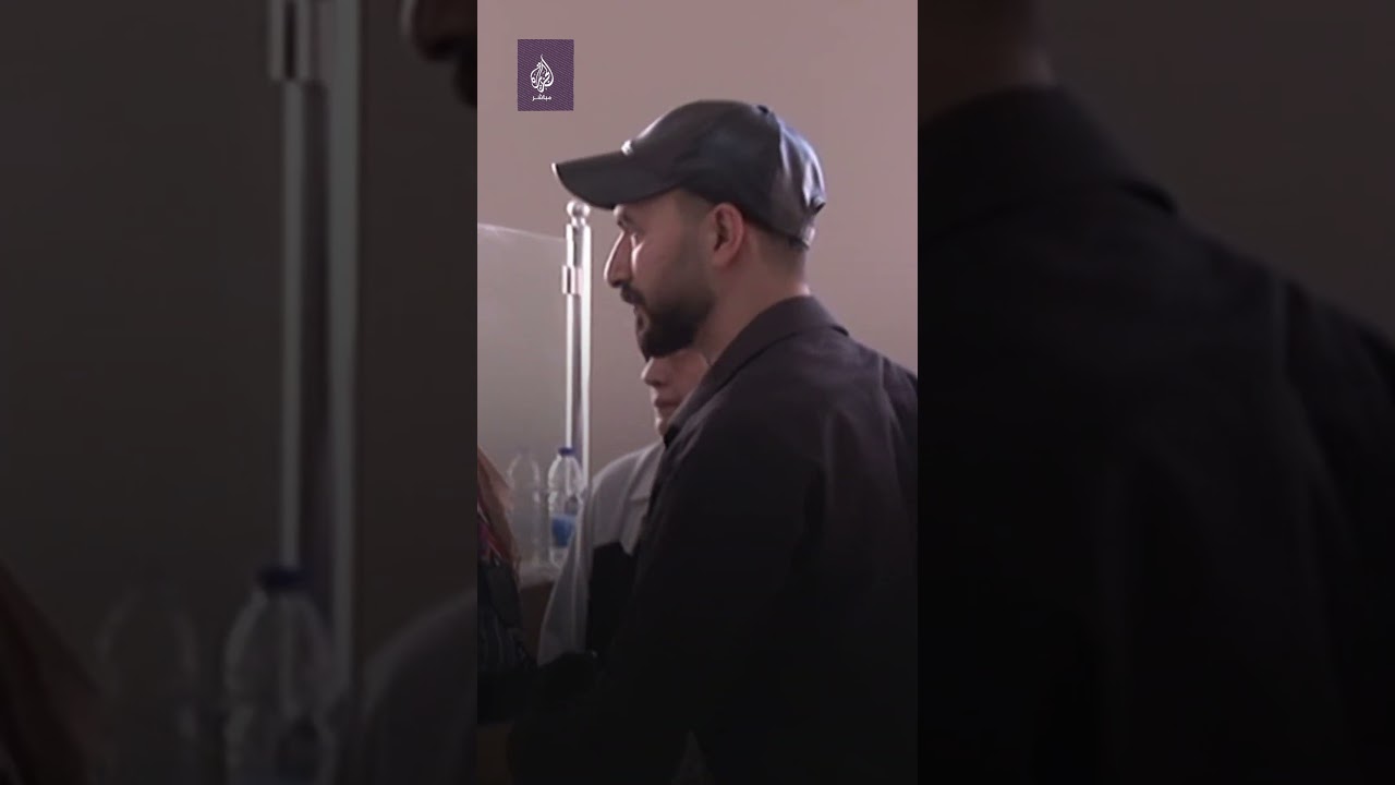 عروسين فلسطينيين يتفرقا عند معبر رفح