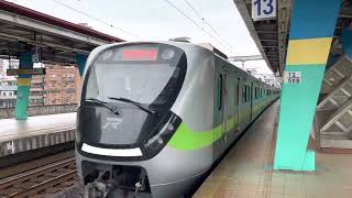 台鐵4026次EMU900型區間快車離站(汐止)